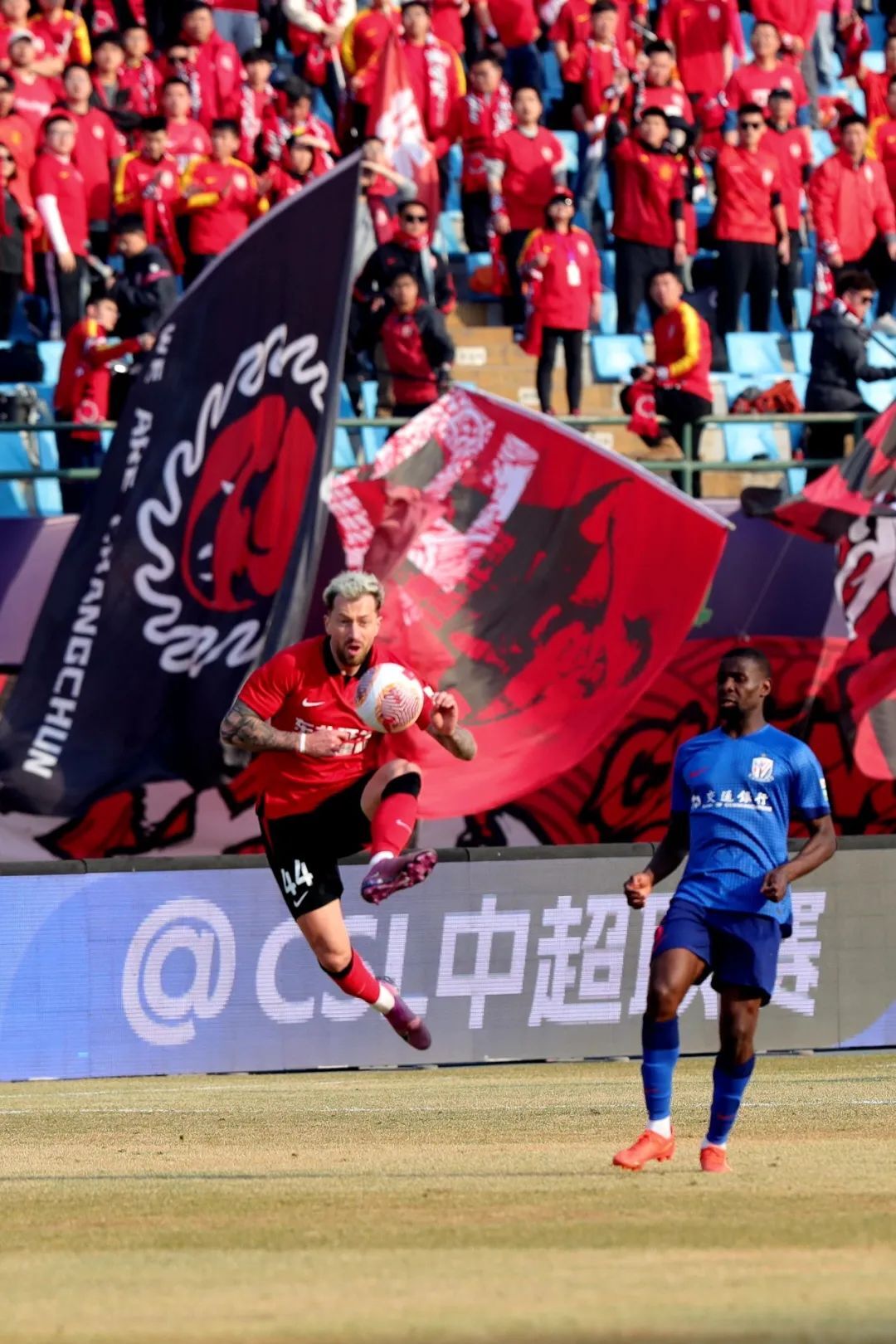 开云体育下载-长春亚泰战平对手，保持不败战绩