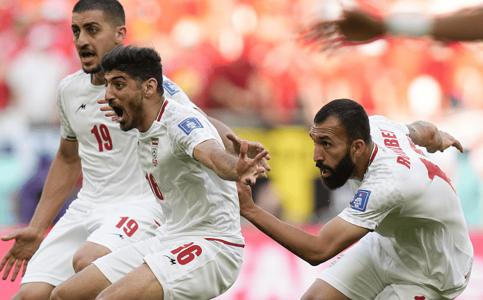 伊朗球队在国际赛事中取得佳绩