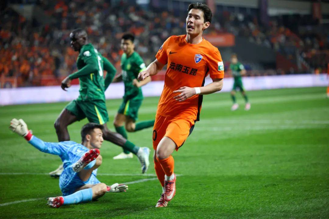 开云官网-杭州绿城在比赛中遭遇惨败，需调整战术的简单介绍