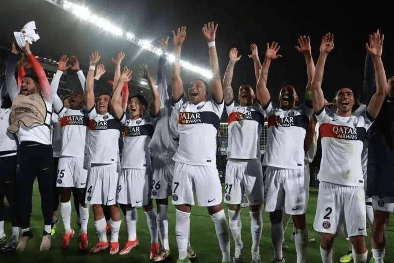 开云体育中国-球队在欧冠比赛中展现出团队力量