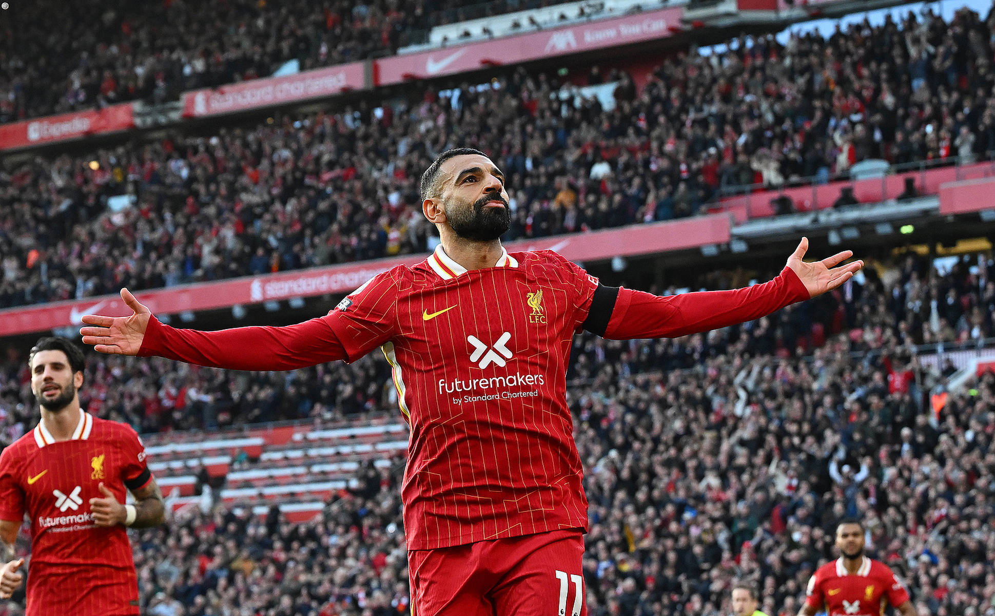 切尔西中场传射破门,率队取得胜利 切尔西中场传射破门,率队取得胜利