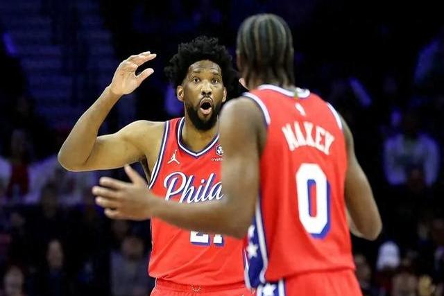 火箭客场不敌老鹰,遭遇两连败 火箭客场不敌老鹰,遭遇两连败