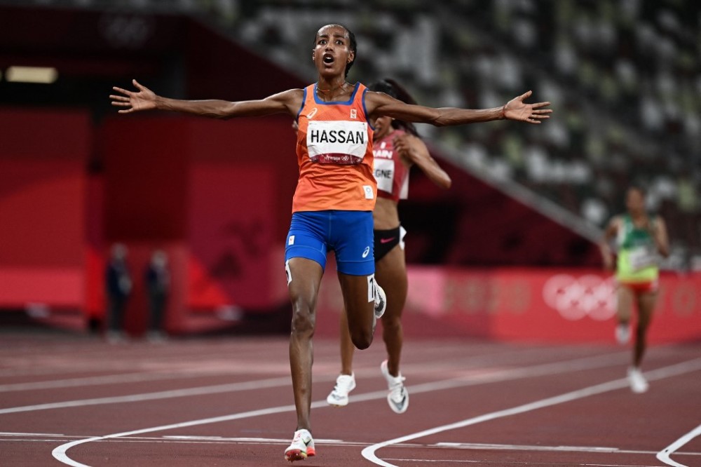 荷兰选手在田径比赛中创造历史