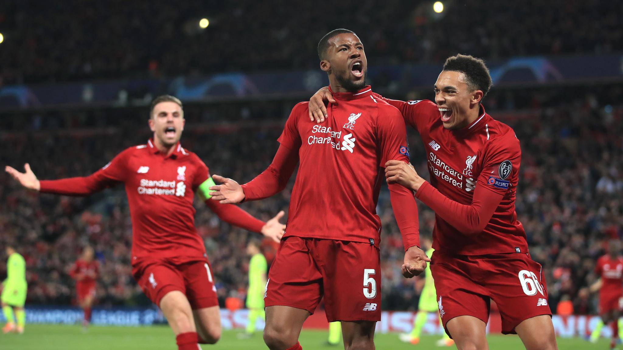 包含利物浦主场大胜热刺，保持榜首地位的词条