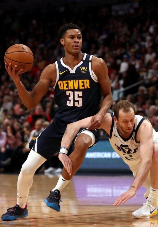 森林狼队后卫发威，带队连胜