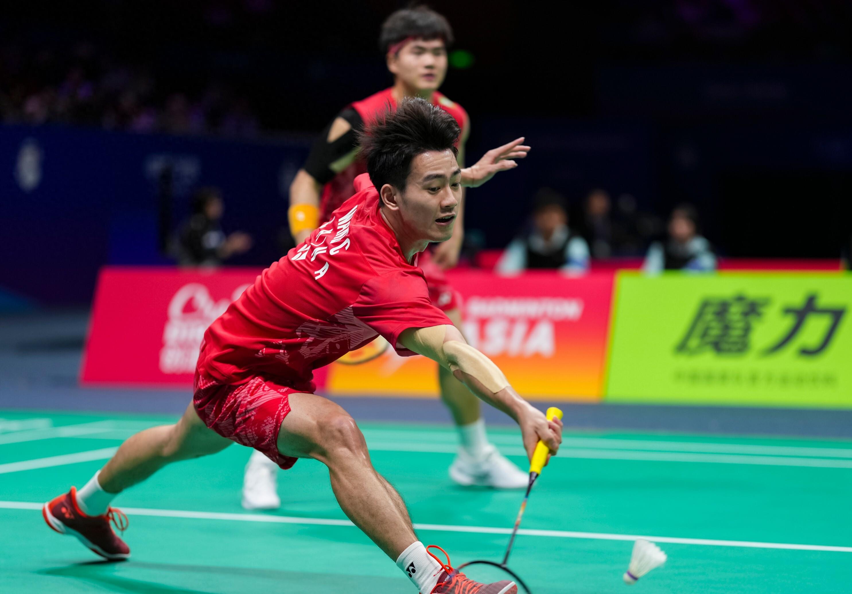 开云体育官网-羽毛球男单赛场再现激烈对决