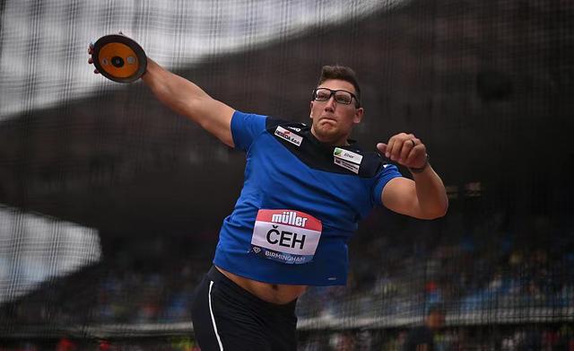 开云下载-印度选手在射击比赛中发挥出色