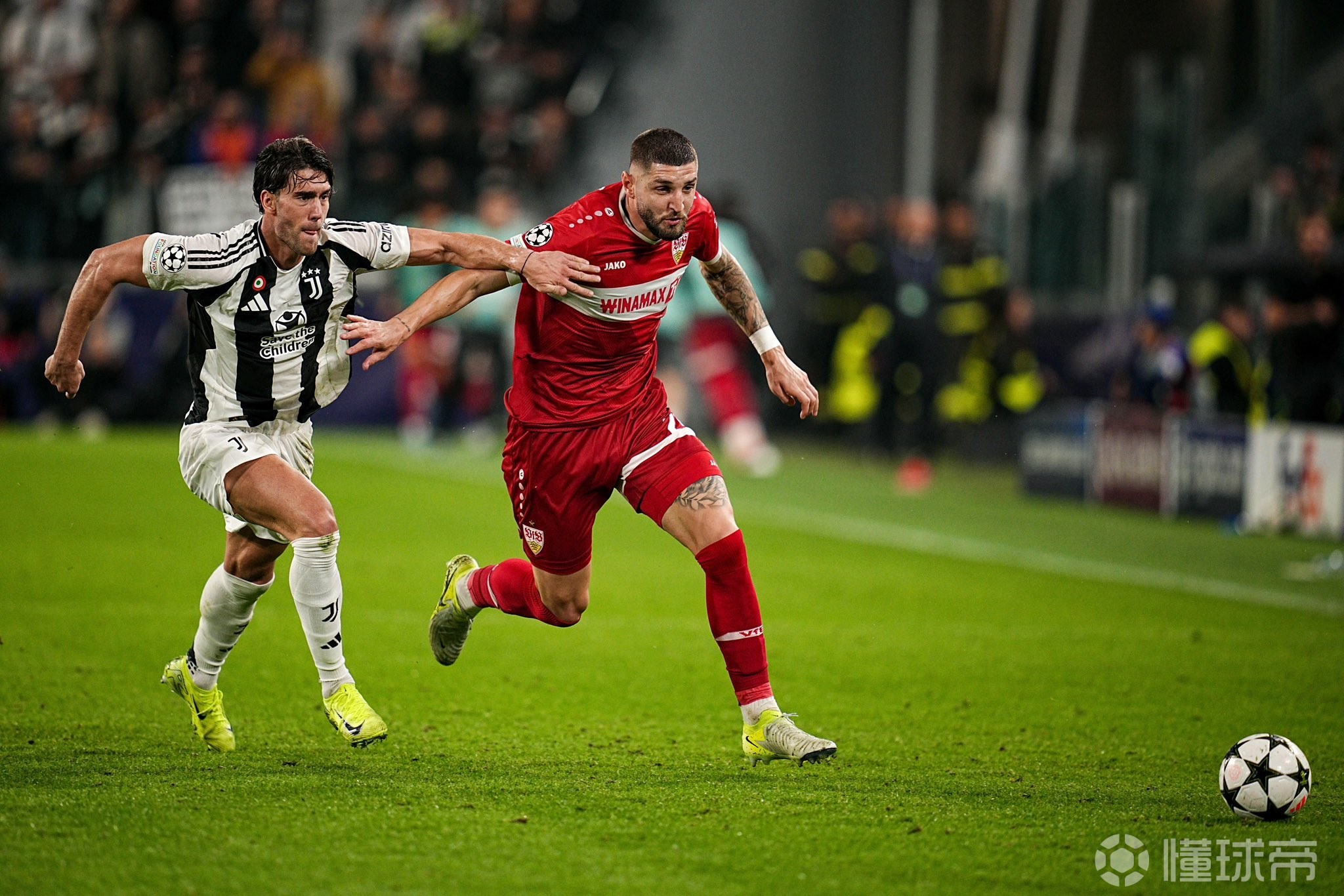 开云体育-斯图加特遭遇惨败，球队士气受挫的简单介绍