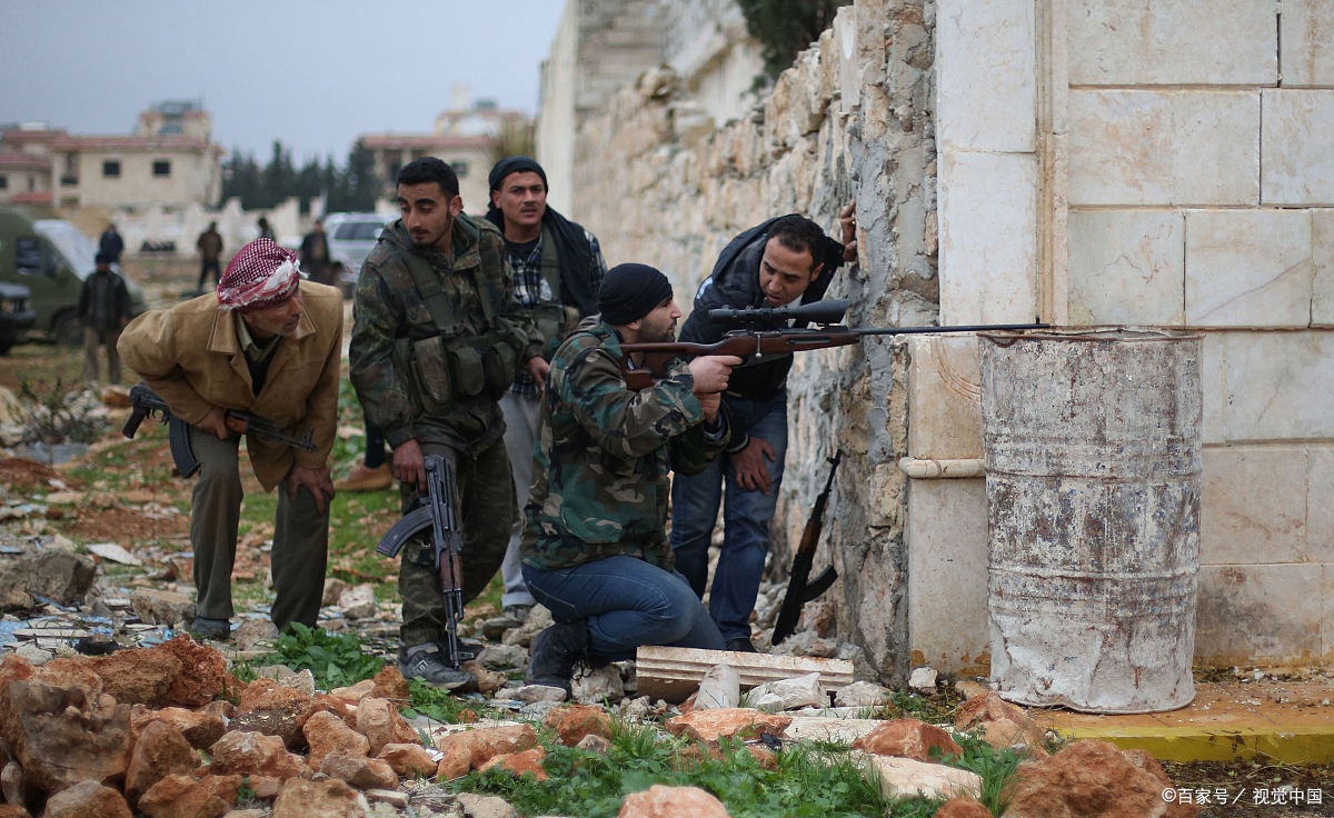 开云体育官方网站-博洛尼亚苦战不利，全队反省训练