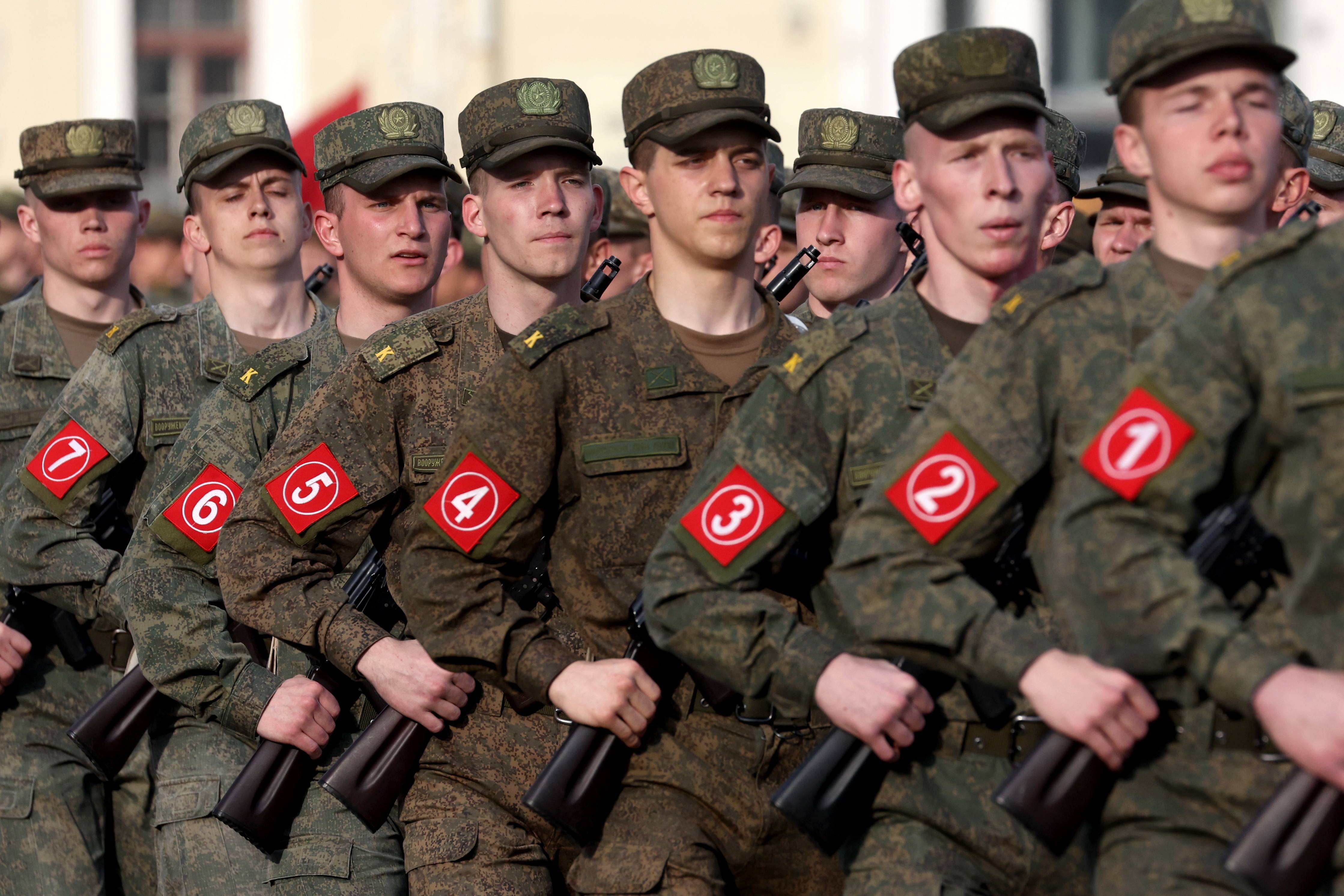 俄罗斯国家队在比赛中取得胜利晋级