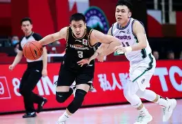 西珲球队再次交锋：胜负难料