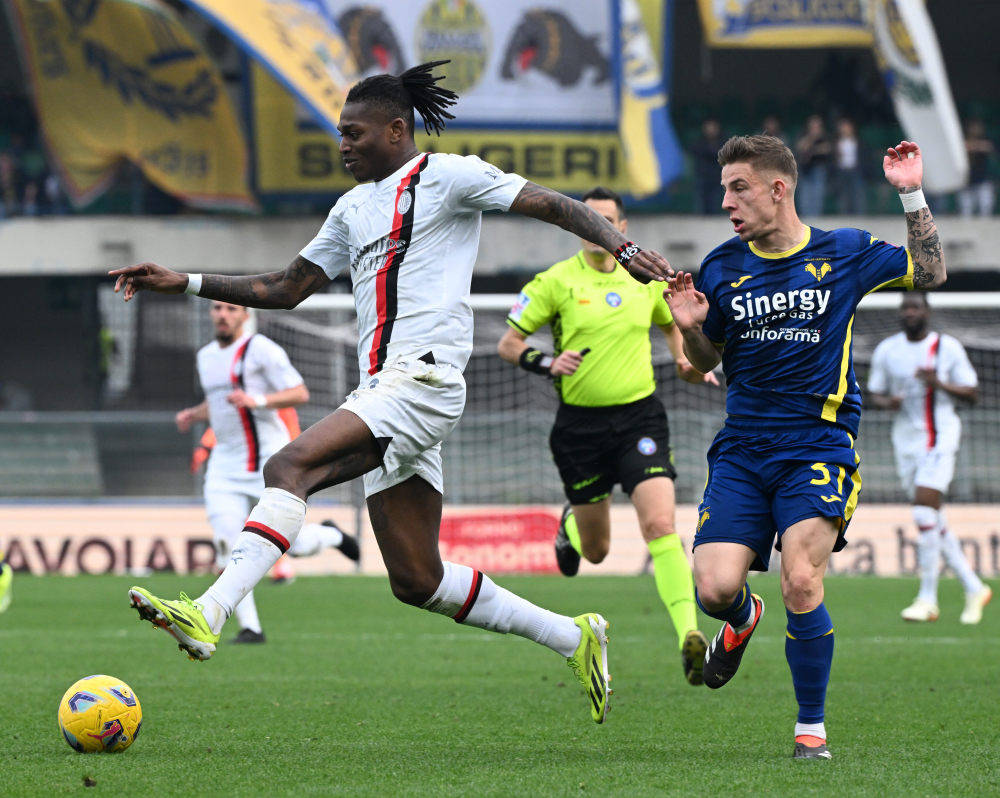 意甲赛场实力对抗，豪强对决