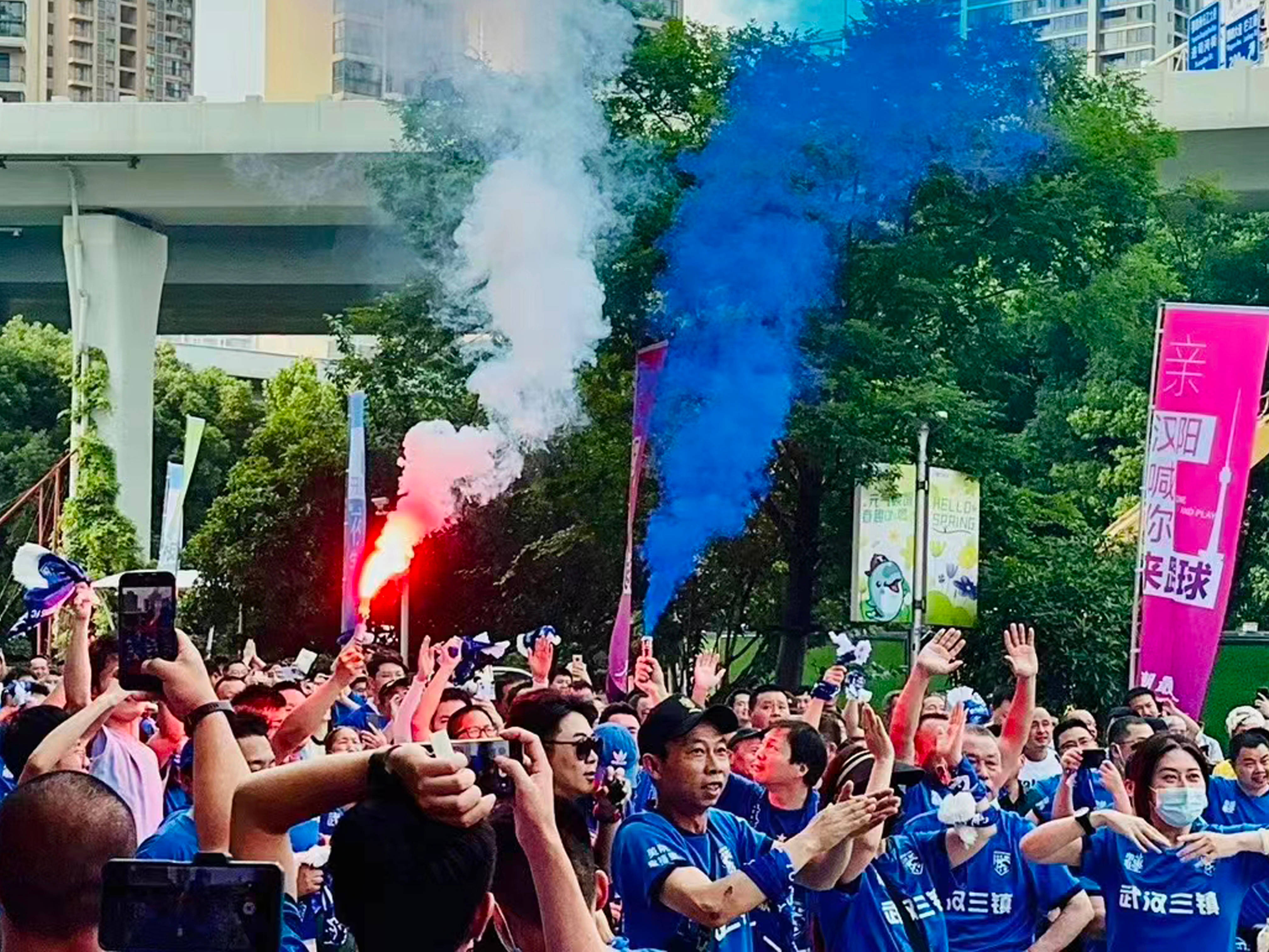 关于华莱士客场战平，争取下一轮取胜的信息