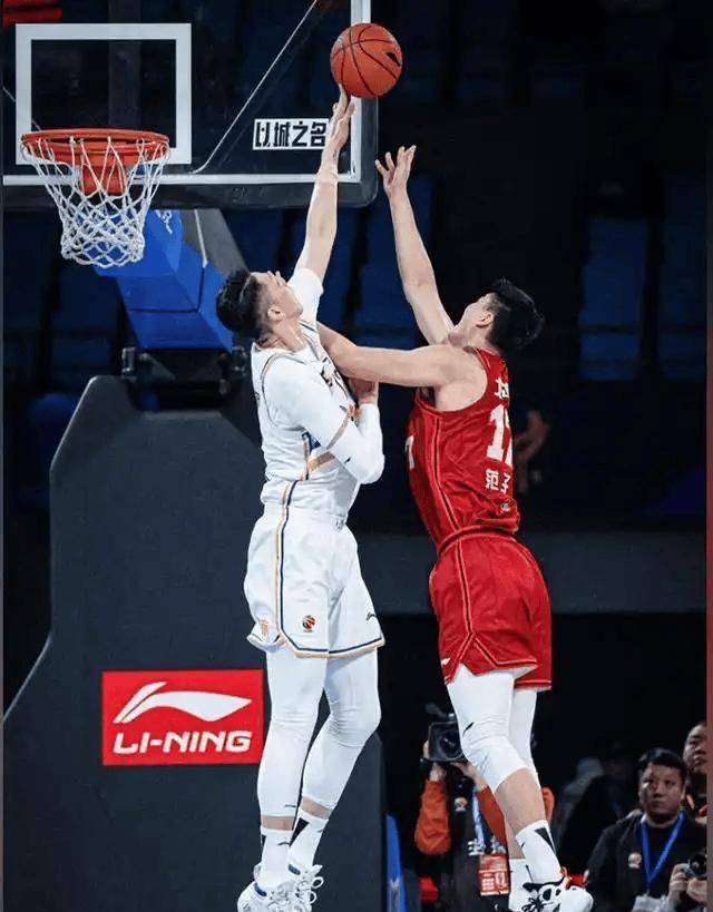 北京首钢队在主场面对对手表现强势