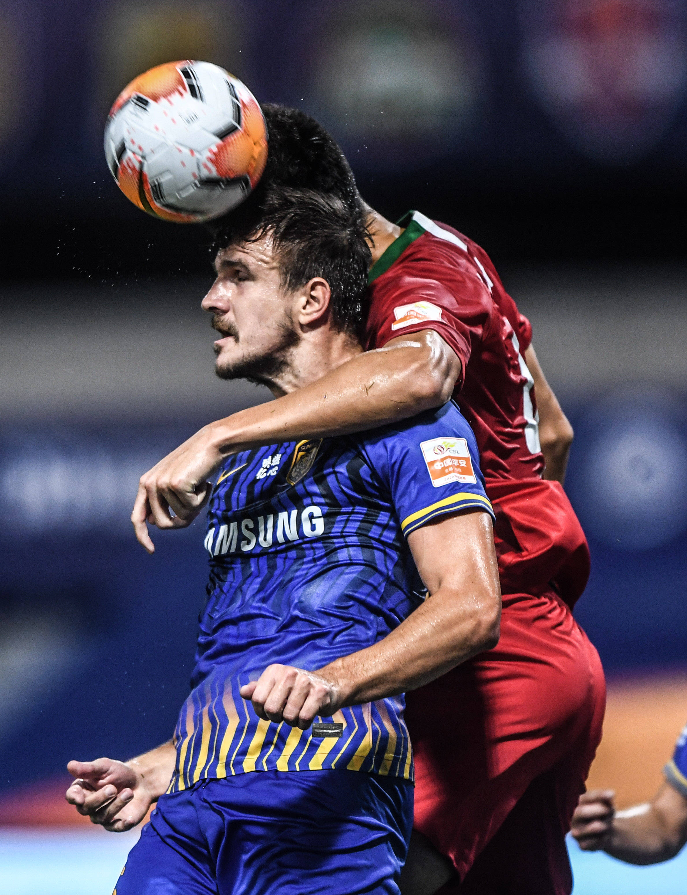 开云体育入口-苏宁主场不敌河南建业，遭遇不败金身破灭