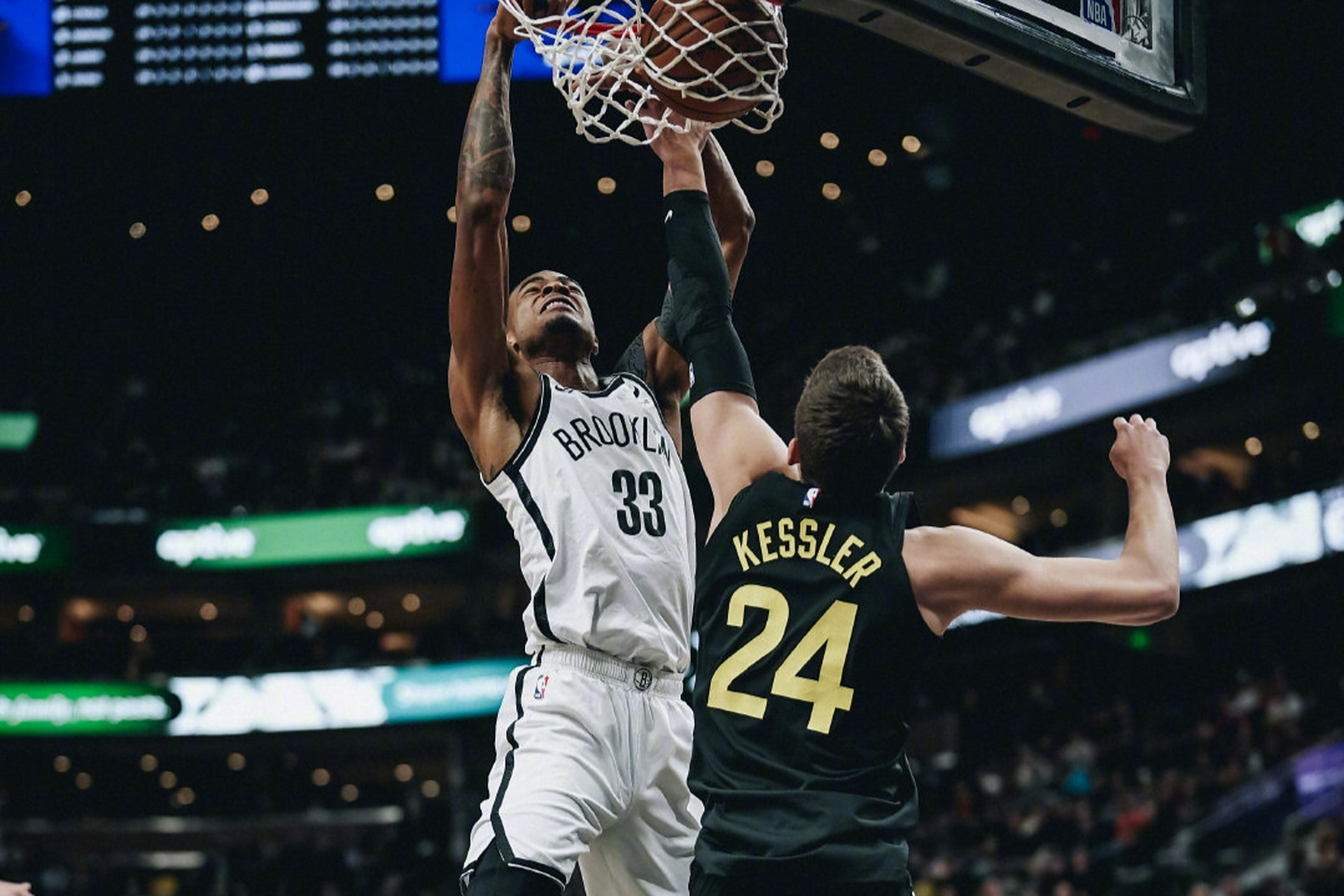 篮网核心失误频传，客场连败瞬间陷困