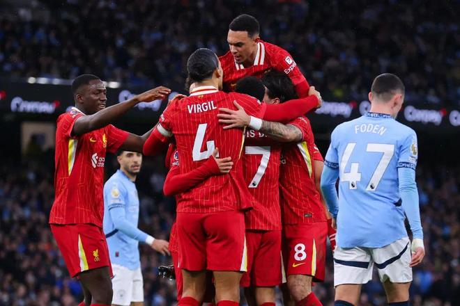 开云体育-利物浦、曼城争冠，谁将笑到最后？