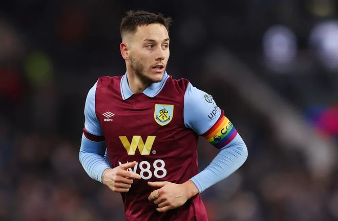 开云体育-伯恩利客场击败富勒姆，再度登上胜利领奖台的简单介绍