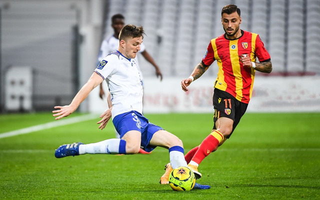 开云体育登录-阿赖恩斯顿贡献精彩进球，助兰斯获胜