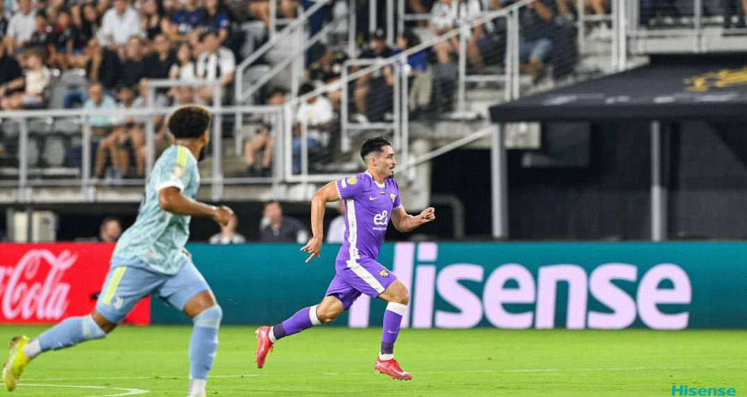 尤文图斯力压对手,凭借实力取胜 尤文图斯力压对手,凭借实力取胜