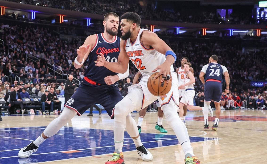 开云体育下载-伦纳德领衔多国球员，NBA赛场上展现巅峰实力的简单介绍