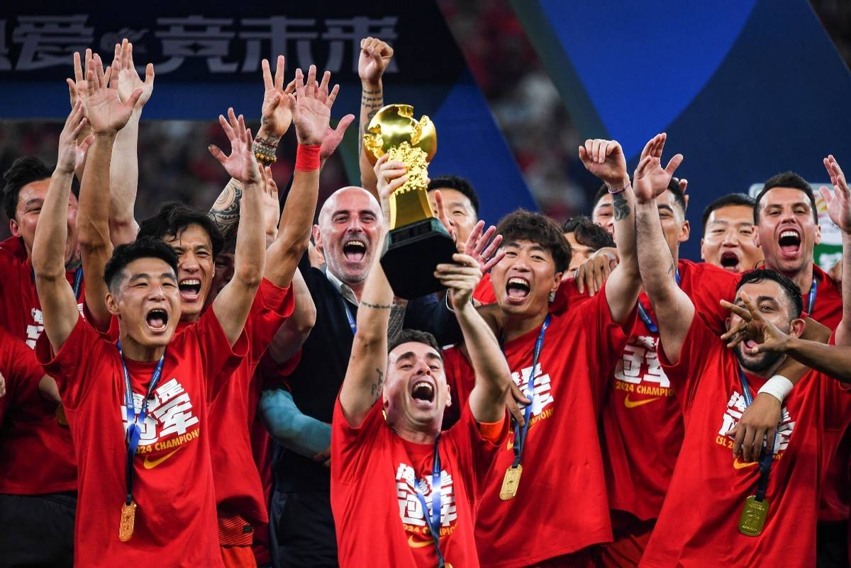 开云体育官方网站-杭州绿城球员备战充分，决意夺取胜利