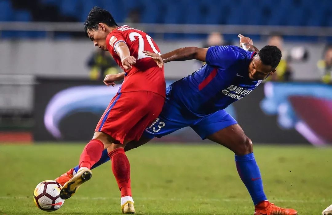 开云体育平台APP-广州富力客场不敌重庆斯威，遭遇客场失利