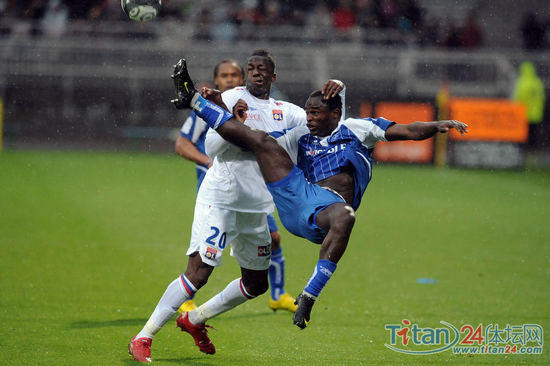 开云平台-肯尼亚队表现完美，顺利杀入世界杯半决赛