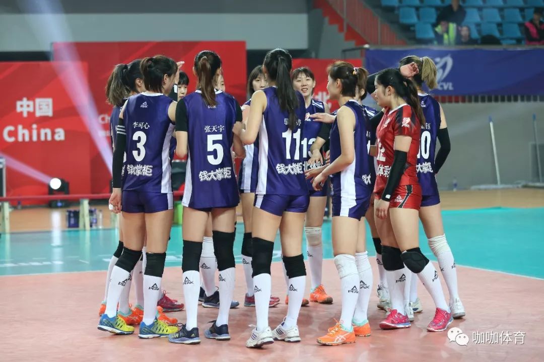 开云体育app-包含根恩队对阵对手，斗志昂扬比赛激烈的词条