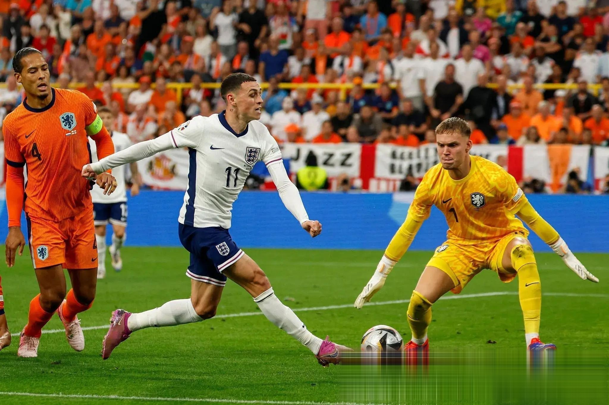 荷兰队出色发挥，成功晋级下一阶段比赛