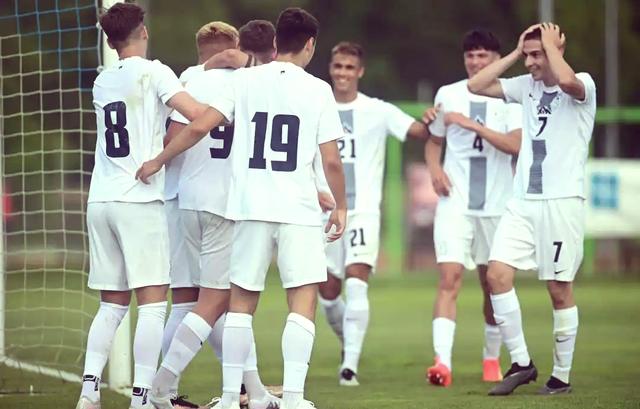 开云体育中国-英格兰备战与斯洛文尼亚对阵