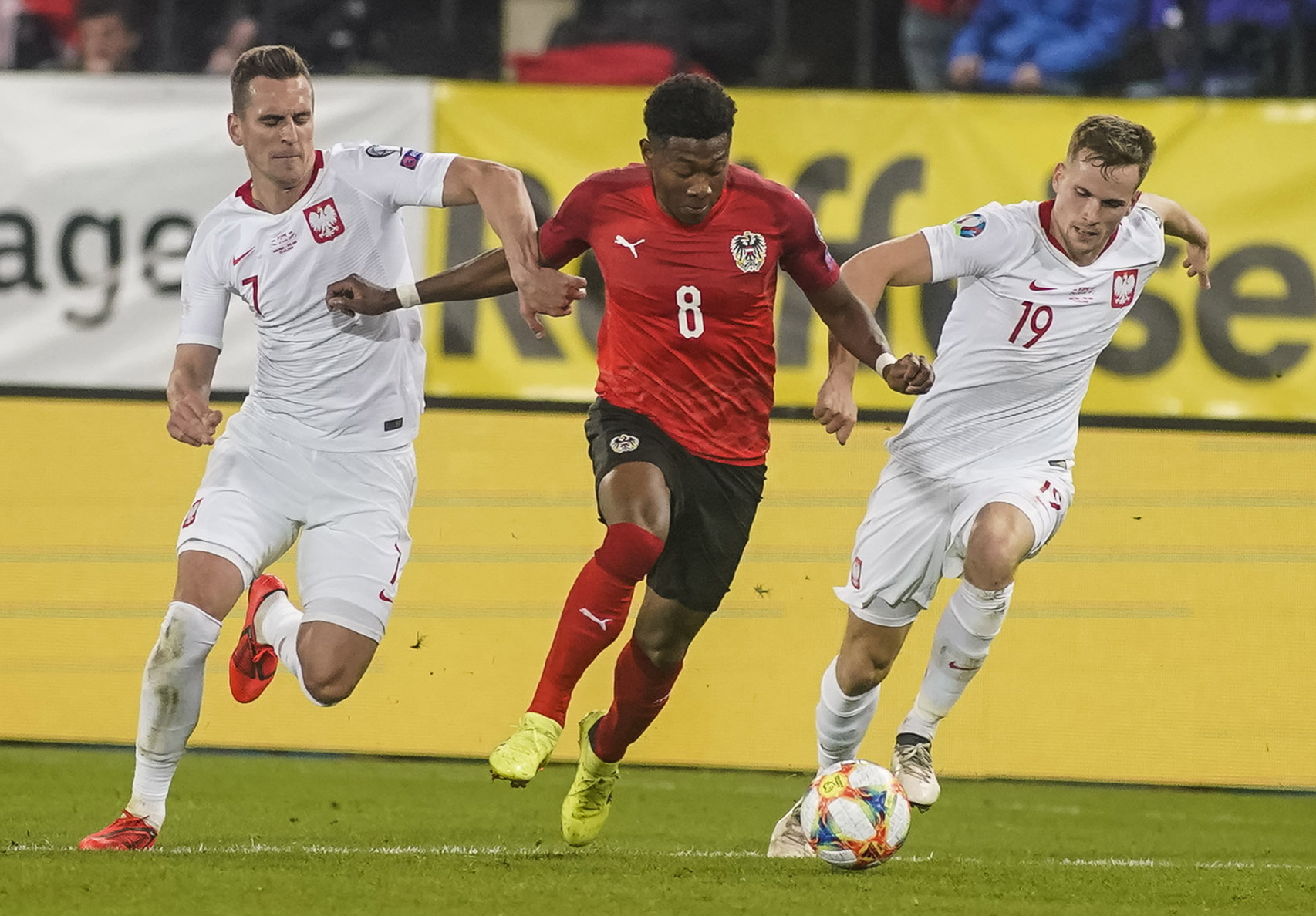 联合凑欧州经典混魔术子，共四众队全欧前八的简单介绍