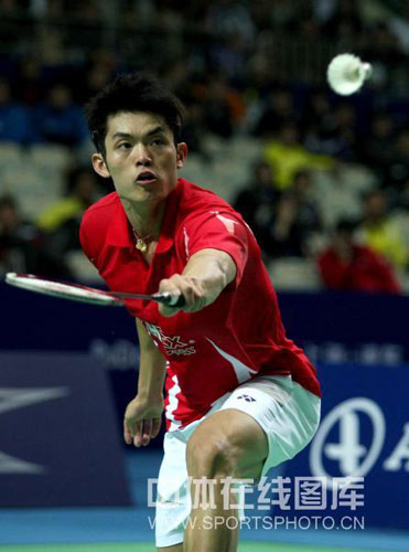 兢兢业业，矢志必胜，篮球狂热终见巅峰！的简单介绍