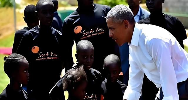 开云体育下载-肯尼亚球队实现逆袭，晋级四强