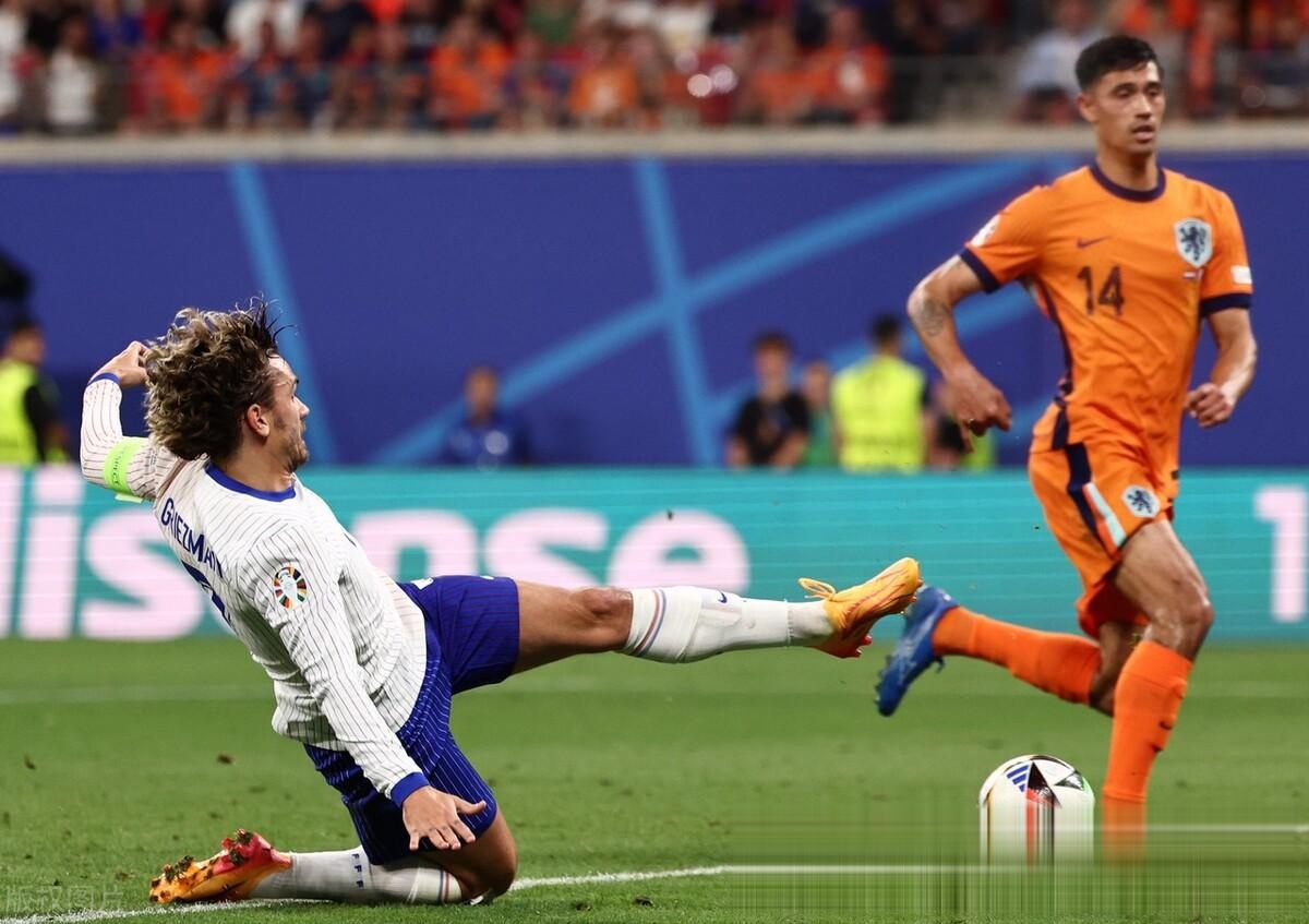 开云体育在线-一场让人目瞪口呆的足球比赛在法国上演