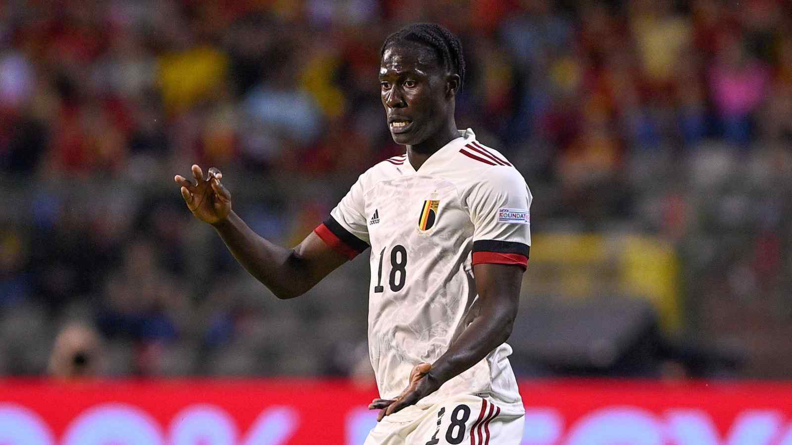 关于曼联队长神勇发挥，率领国家队一路晋级欧洲国家杯的信息