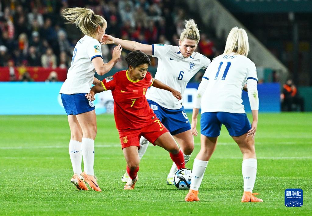 开云体育官方网站-关于一分之差！巴西队输给西班牙队，无缘世界杯半决赛的信息