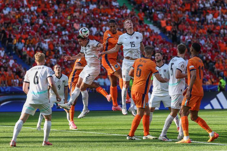 罗马尼亚客场挑战北马其顿,士气高涨 罗马尼亚客场挑战北马其顿,士气高涨