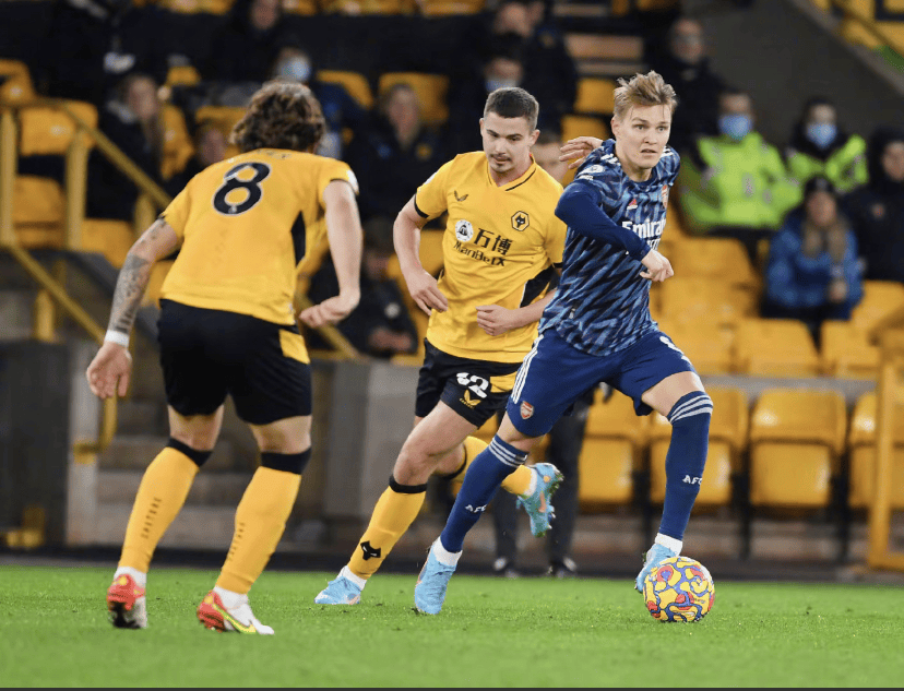 开云体育平台APP-关于狼堡队员在训练中受伤，需缺席下一场比赛的信息