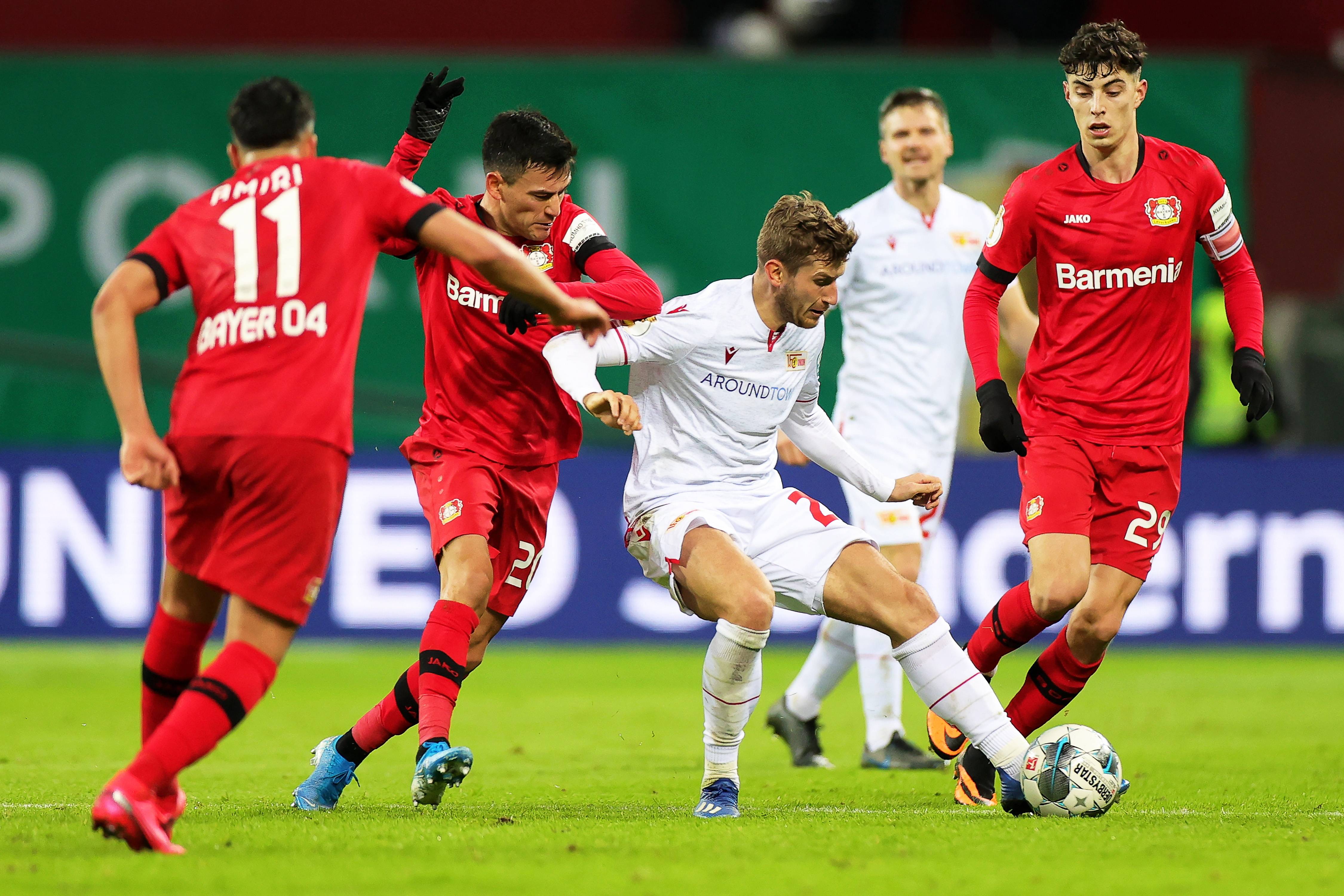 开云平台-奥格斯堡主场苦战平局，保持不败不动摇的简单介绍