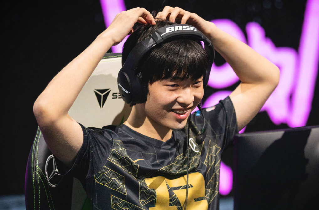 开云APP-G2绝杀PSG，Viper操刀奇招英雄翻盘焦点之战淘汰赛，技惊四座