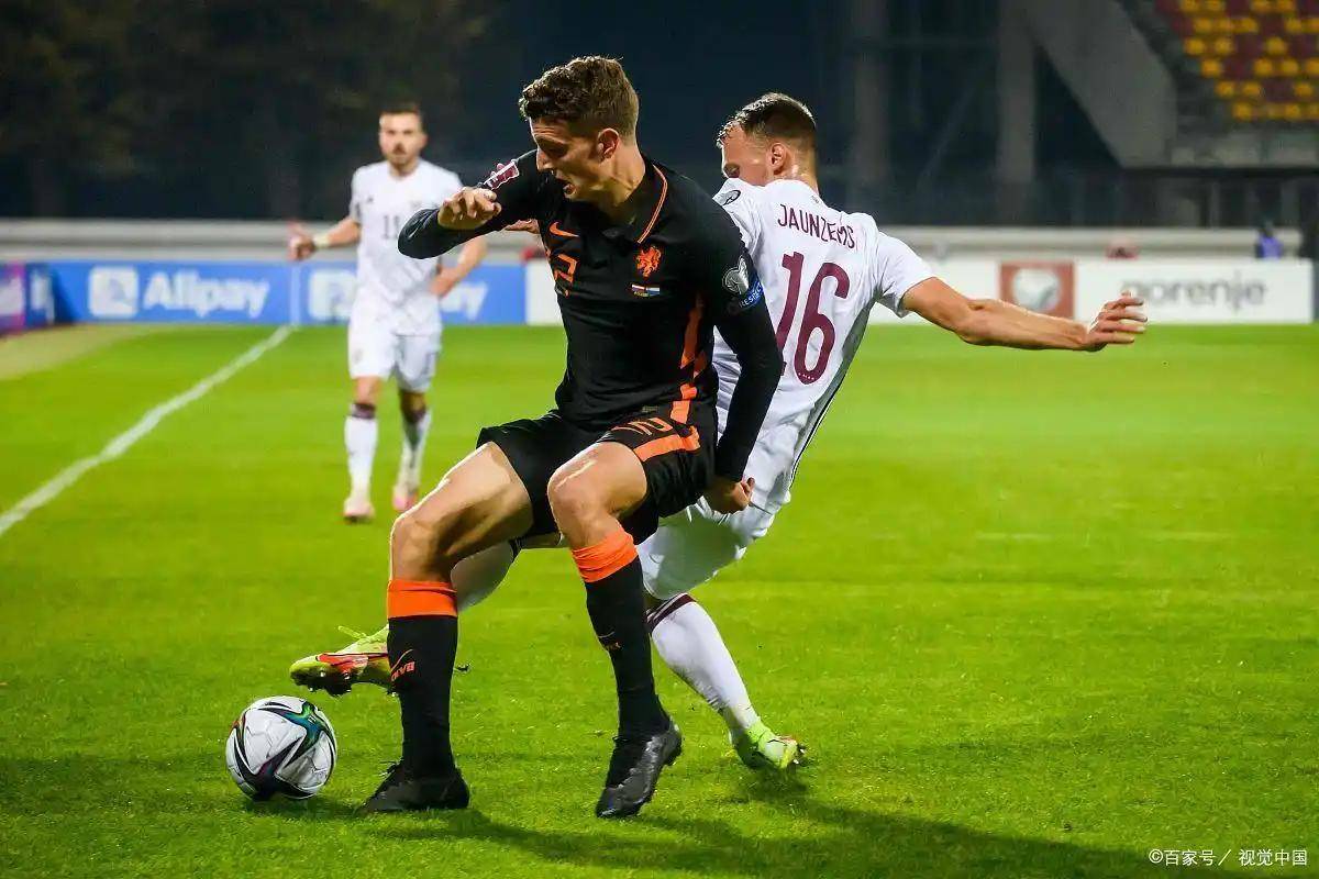 开云体育官网-阿尔巴尼亚队球员表现抢眼，获得晋级资格