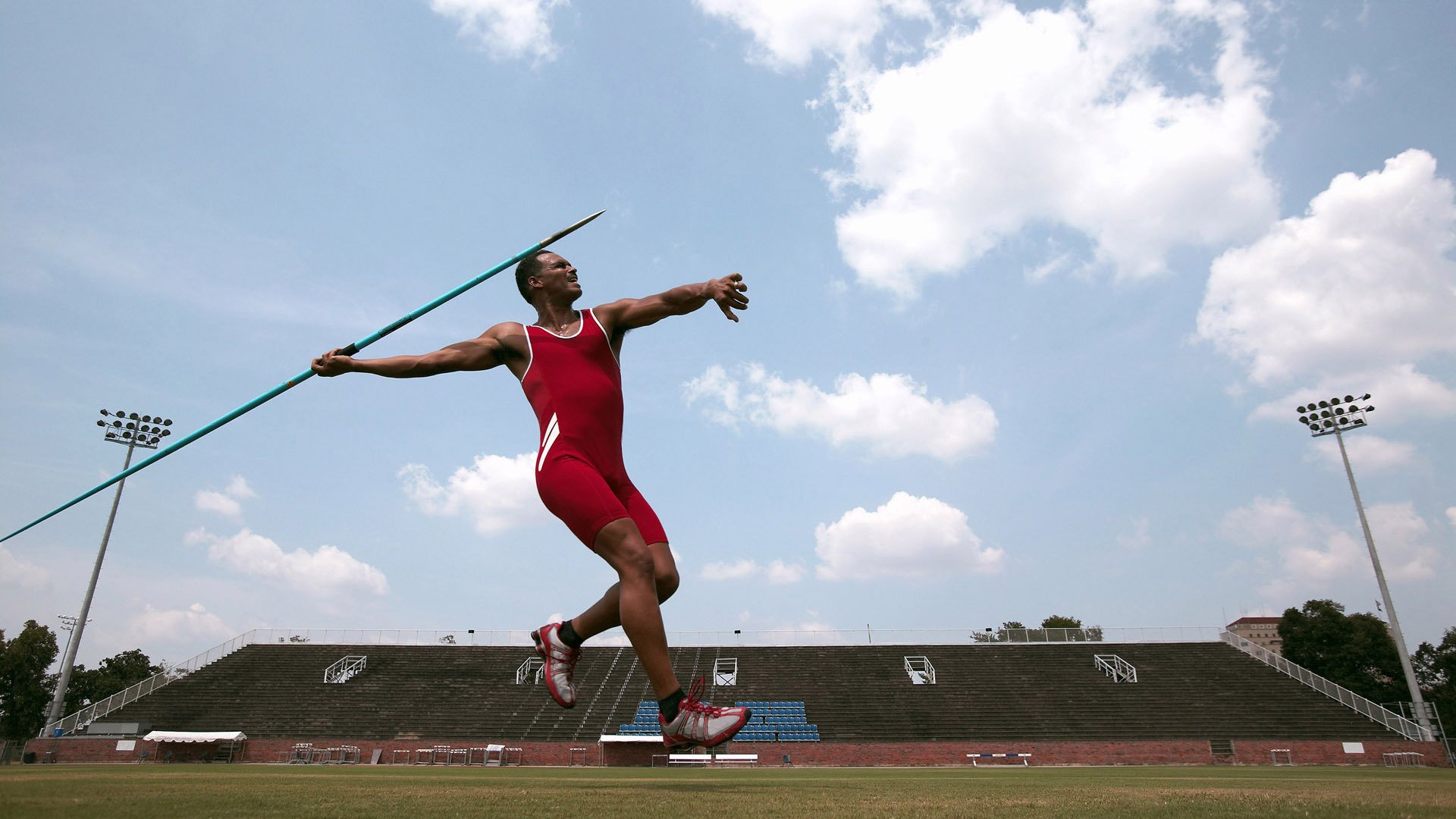 沙漠之鹰击碎巨人，沙特斩落安哥拉，世界排名争夺战再燃烽火